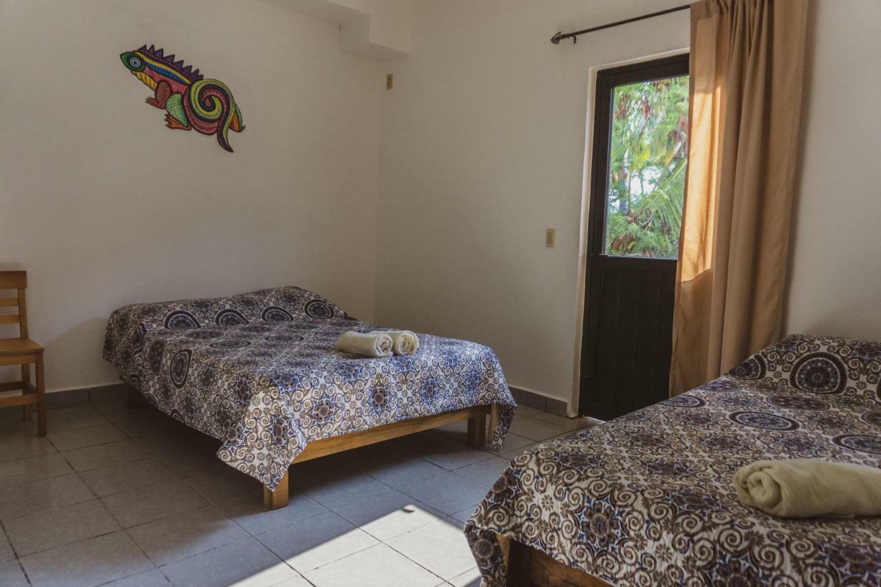 Nomad Beach House Hotel Puerto Escondido  Kültér fotó